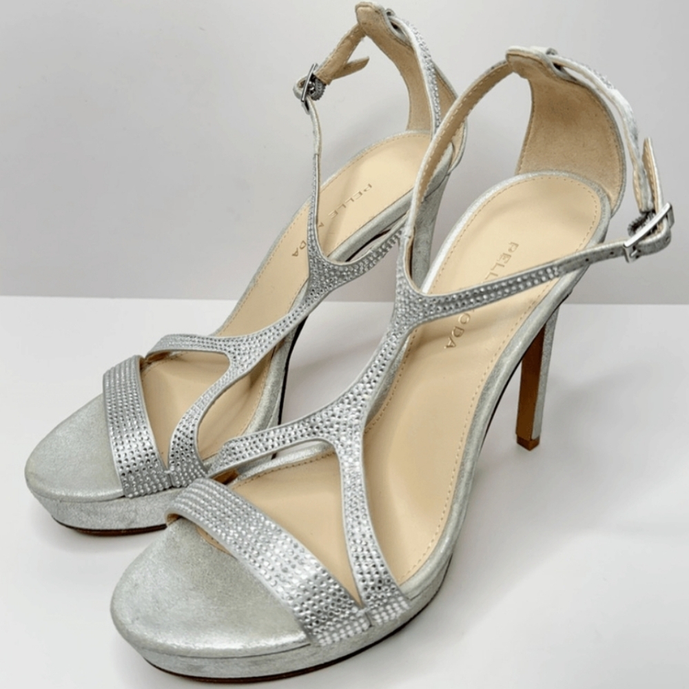 Pella Moda Onora Silver Embellished Platform Heel.  Sz 10.  New.